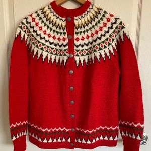 Cardigan Sweater Hand-knit from Norway red with multi-color yoke